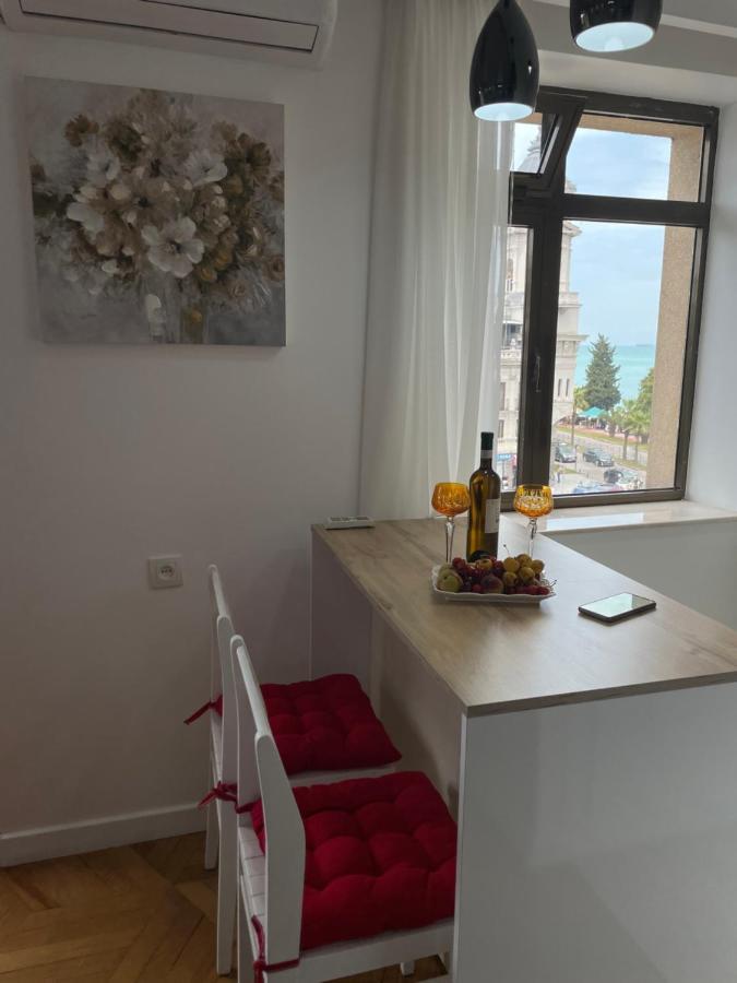 Apartment 2 Minutes From The Sea 巴统 外观 照片
